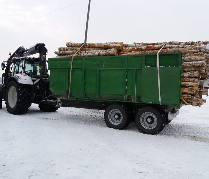 Käytämme raaka-aineena läheltä hankittua kuitupuuta.
